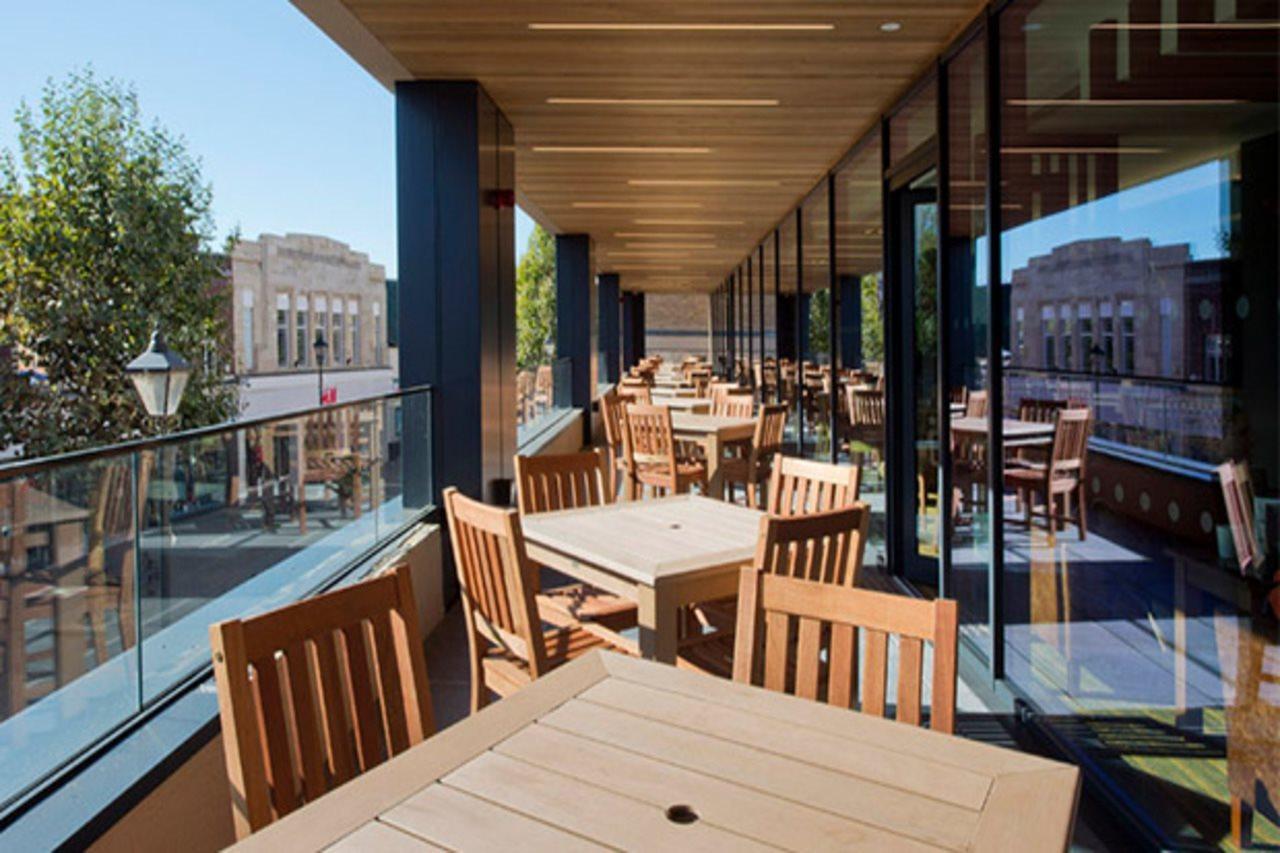 Premier Inn Staines Upon Thames Εξωτερικό φωτογραφία